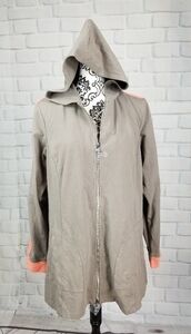 Linea Leisure zip front size m jacket pockets hood